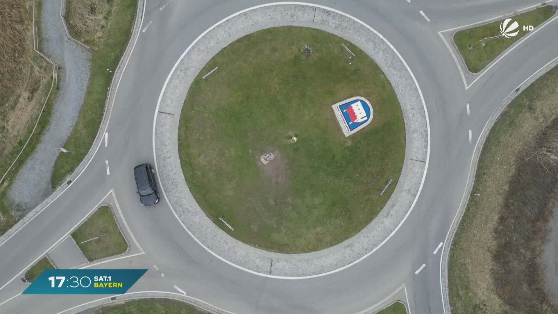 Berühmte Linde in Bayern: Eberhofer-Baum von Unbekannten gefällt