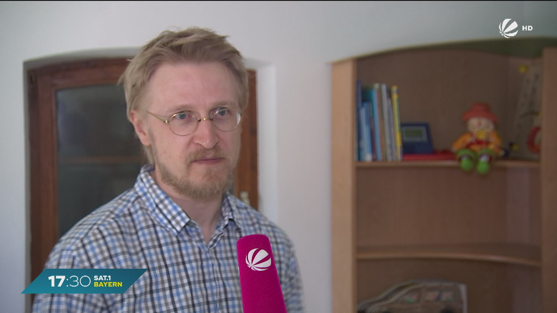 Video: Kinderarzt-Nachfolgesuche in Bayern: Praxis in Moosburg mit Erfolg