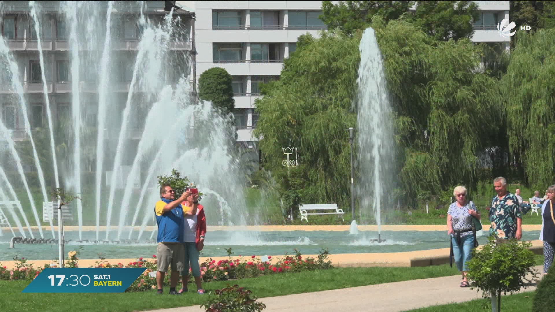 Video: Sonne in Bad Kissingen: Sommergefühle im Rosengarten