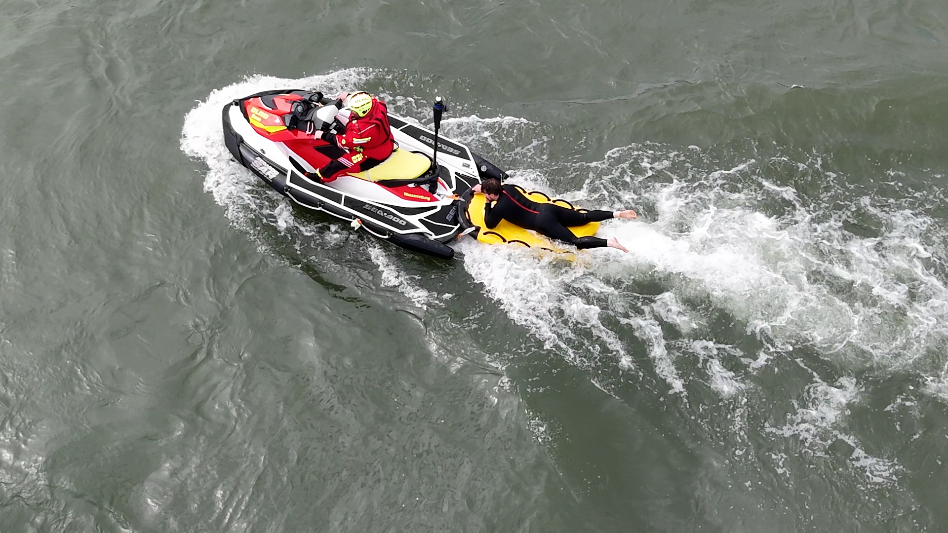 Video: Die unterschätzte Gefahr: Schwimmen im Rhein