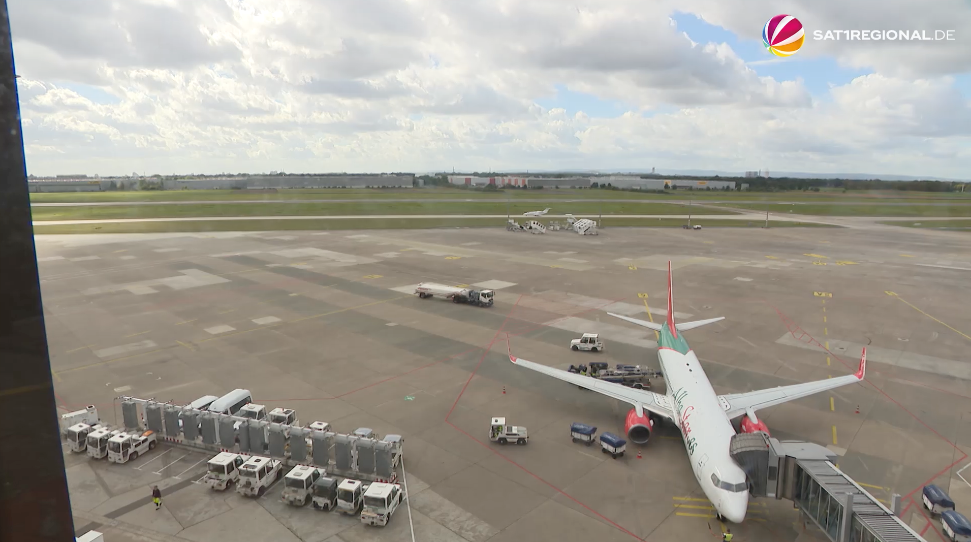 Video: Drohne legt Flughafen Hannover lahm – Polizei ermittelt