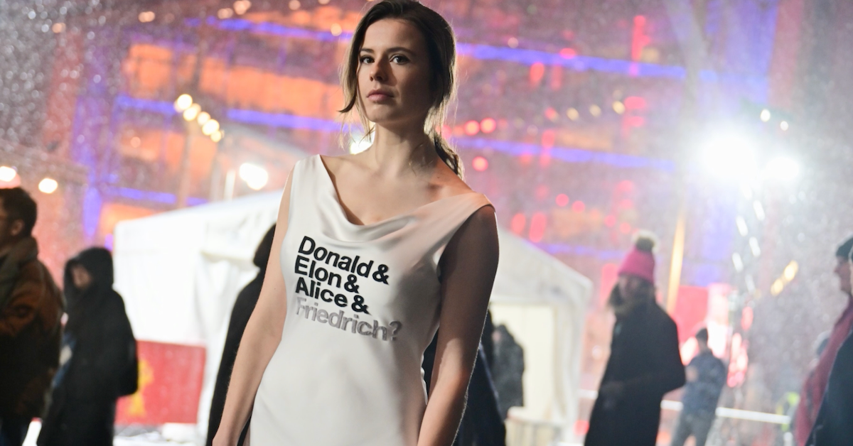 Luisa Neubauer demonstriert mit Berlinale-Look gegen Merz