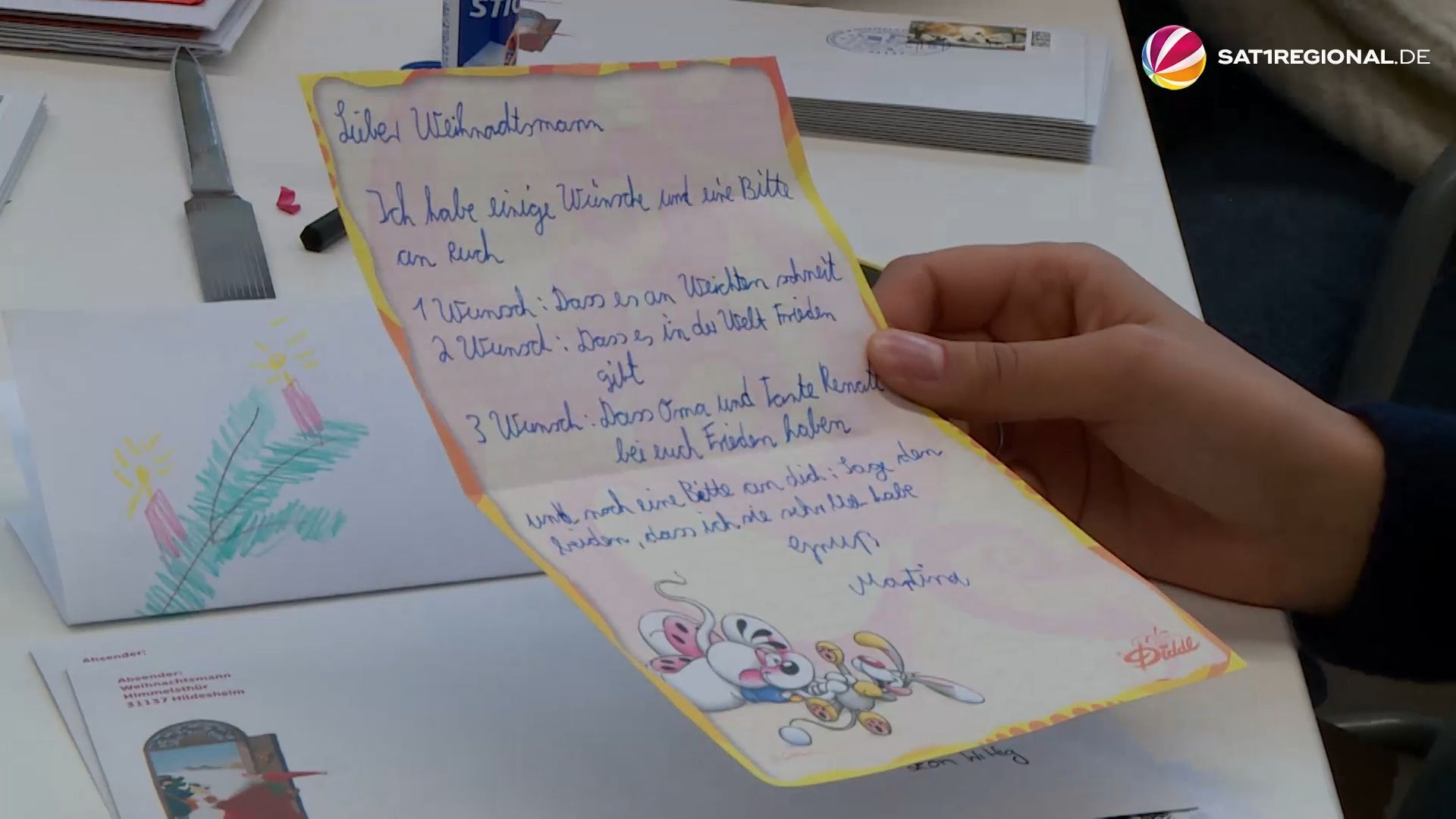 Christmas Post Office in Himmelsthür Answers Letters to Santa Claus