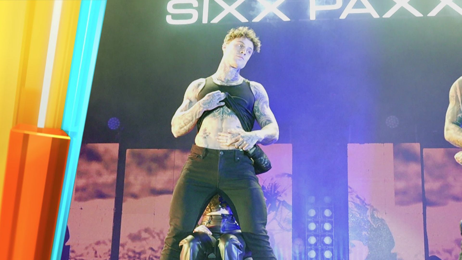 System SixxPaxx: Why the Strip Formation is so Successful