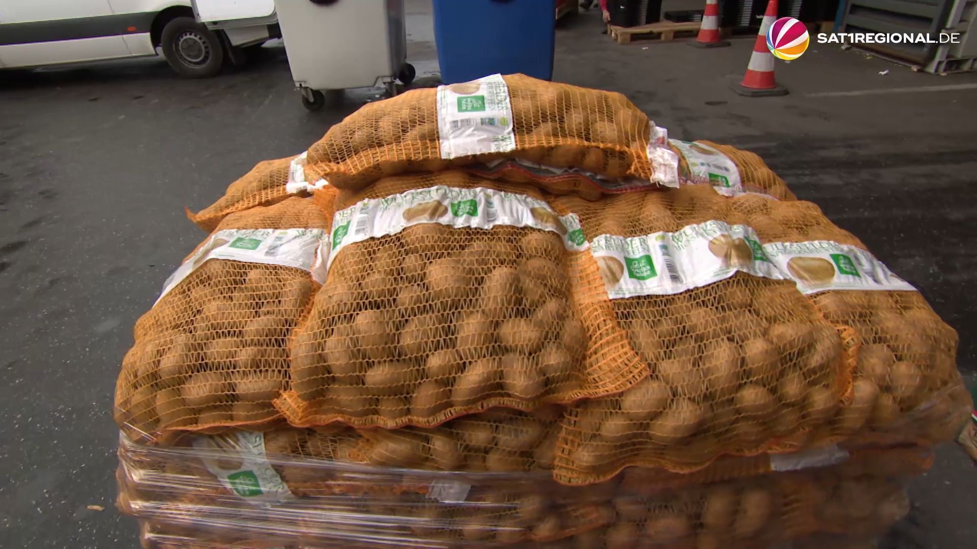 Excessive Potato Harvest: Gut Wulksfelde to Donate 160 Tons to Hamburg Food Bank