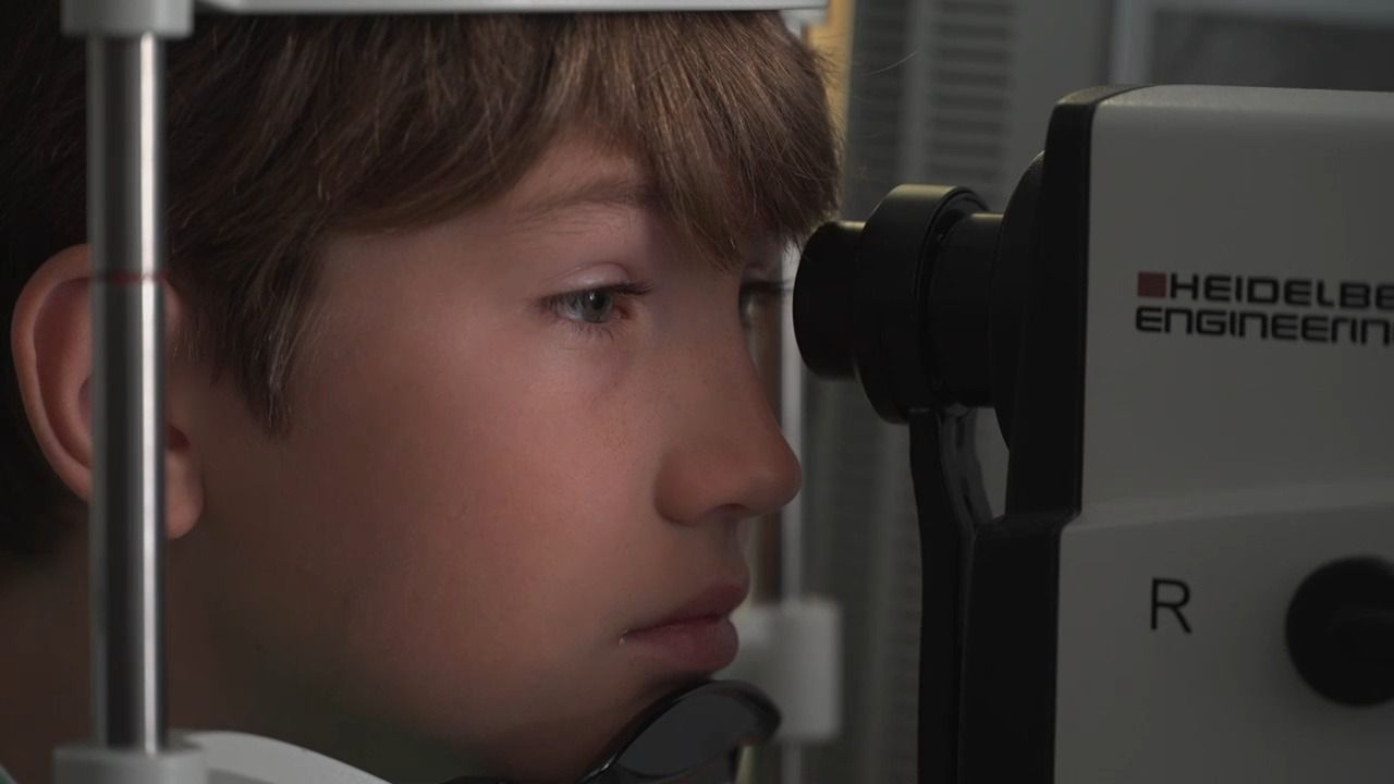 Video: Gentherapie in München: 10-jähriger Magnus kann wieder sehen