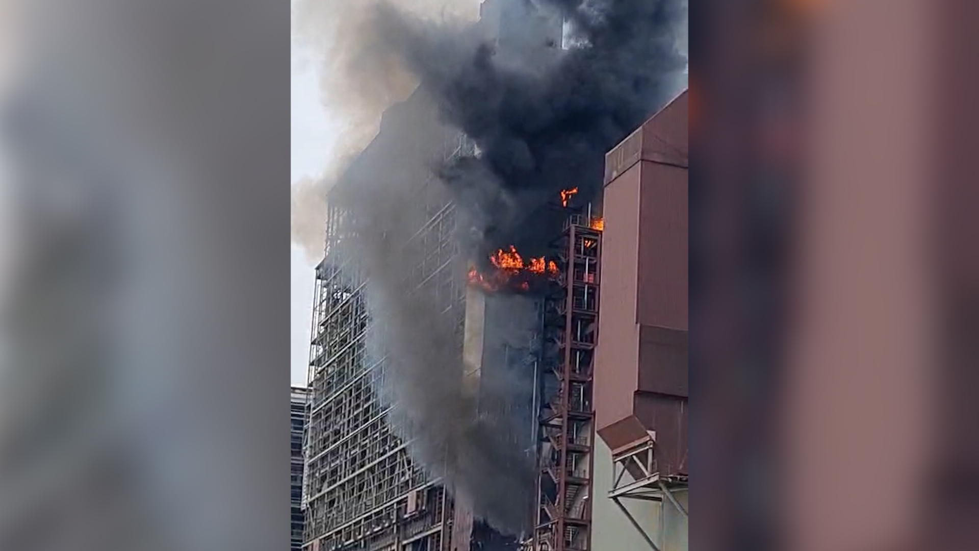 Video: Großbrand in Voerde