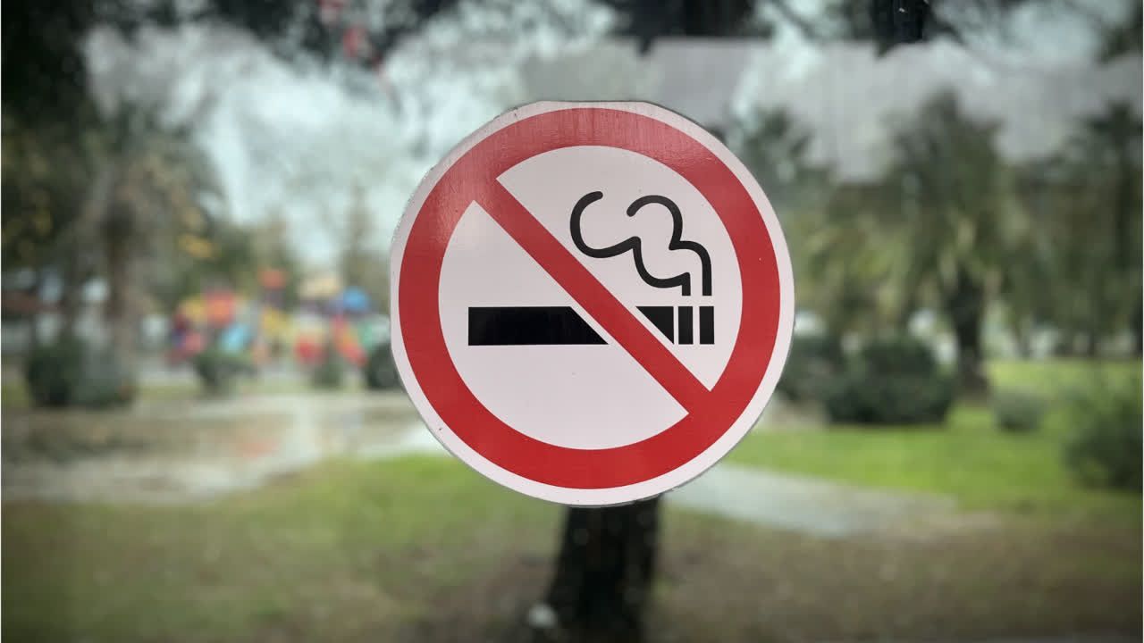 Video: Land verhängt Rauchverbot für ganze Generationen