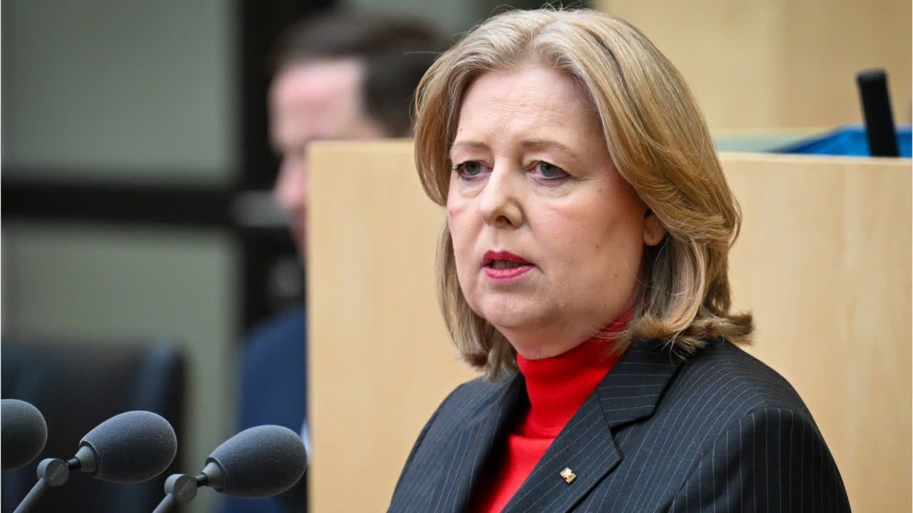 Video: Renten-Streit: Bas widerspricht Merz