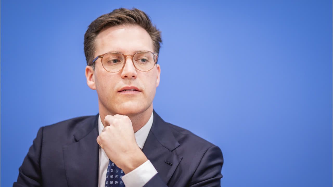 Video: CDU-Spitzenkandidat Hagel bringt Rente ab 70 ins Spiel