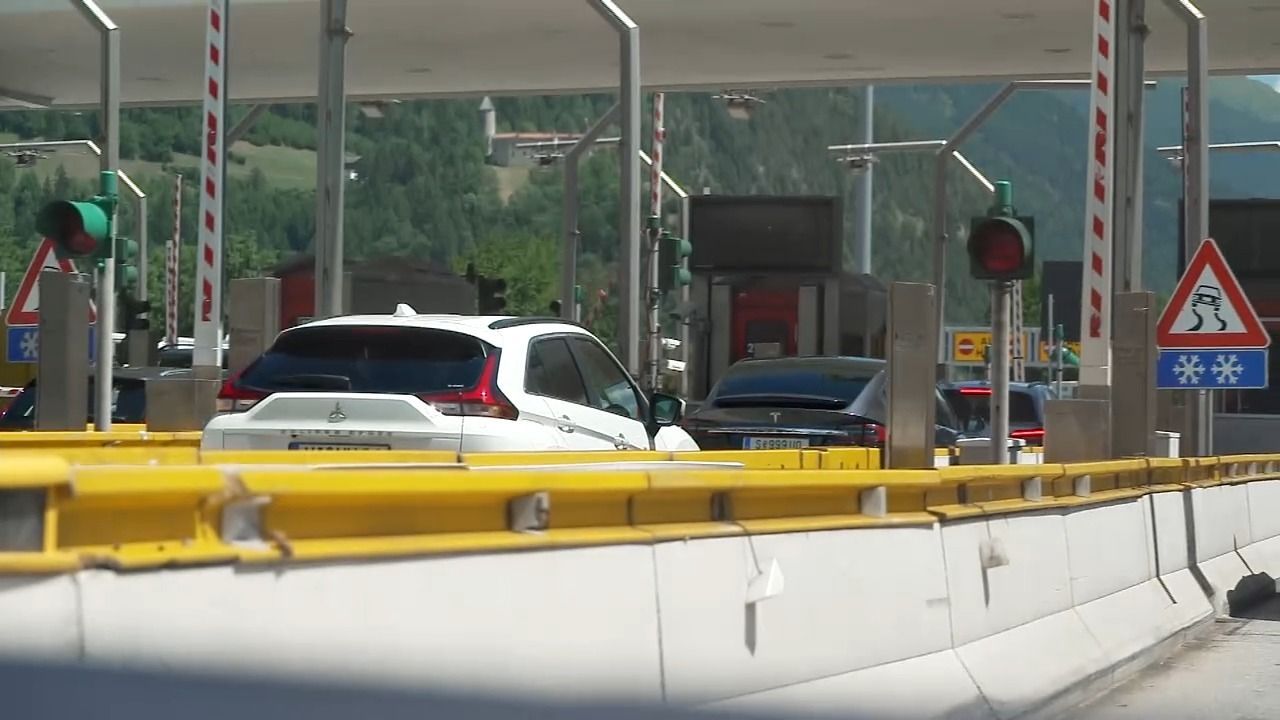 Video: On Tour! Mit dem Auto nach Italien - diese Regeln gelten