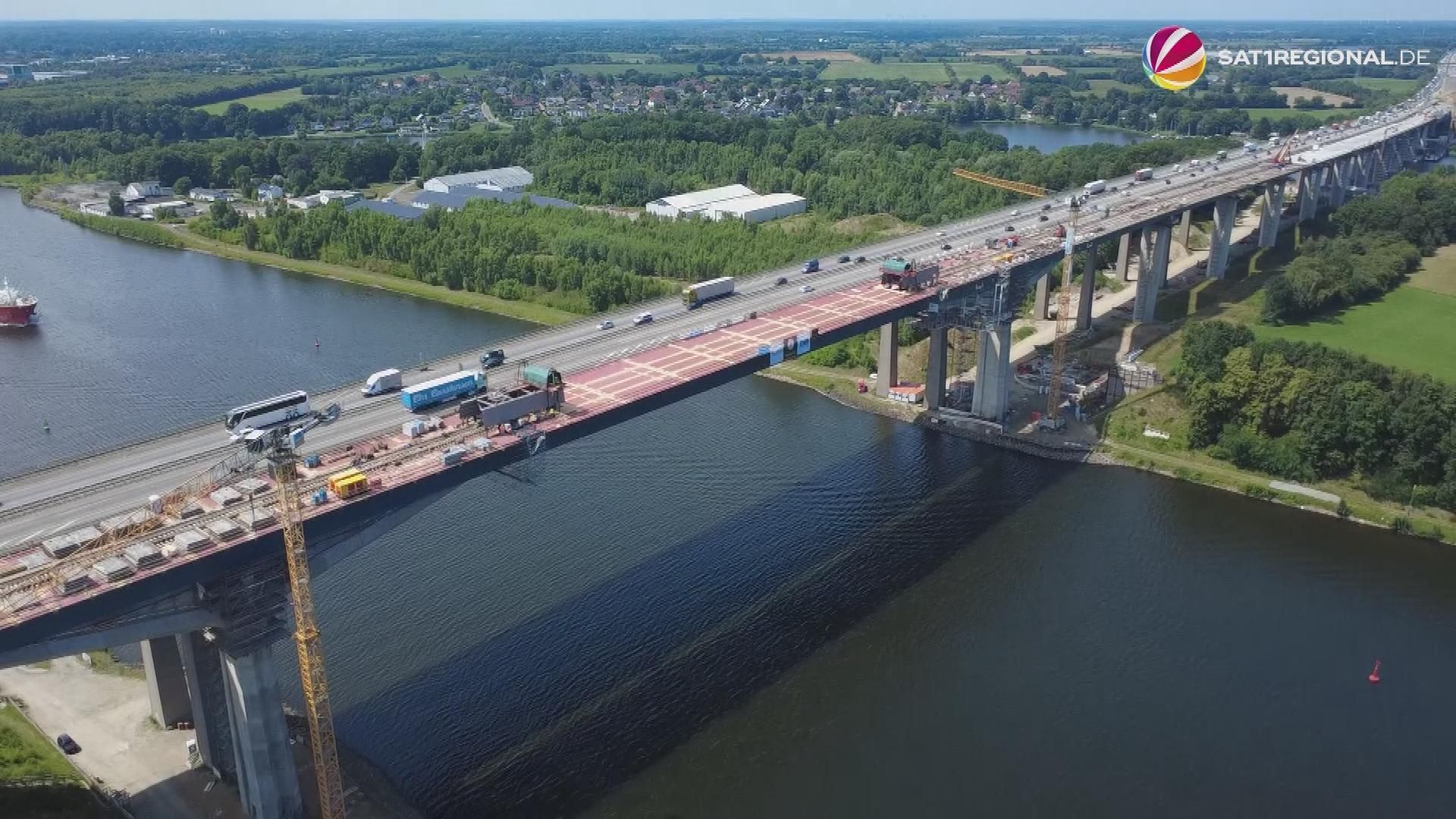Video: Neue Rader Hochbrücke: Trotz Baufortschritt fehlt jetzt das Geld