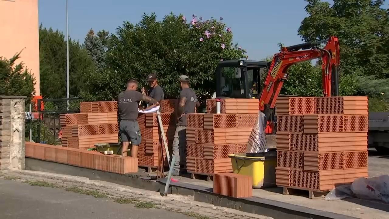 Video: Wohnungsbau in Bayern: Zahl der Baugenehmigungen gestiegen