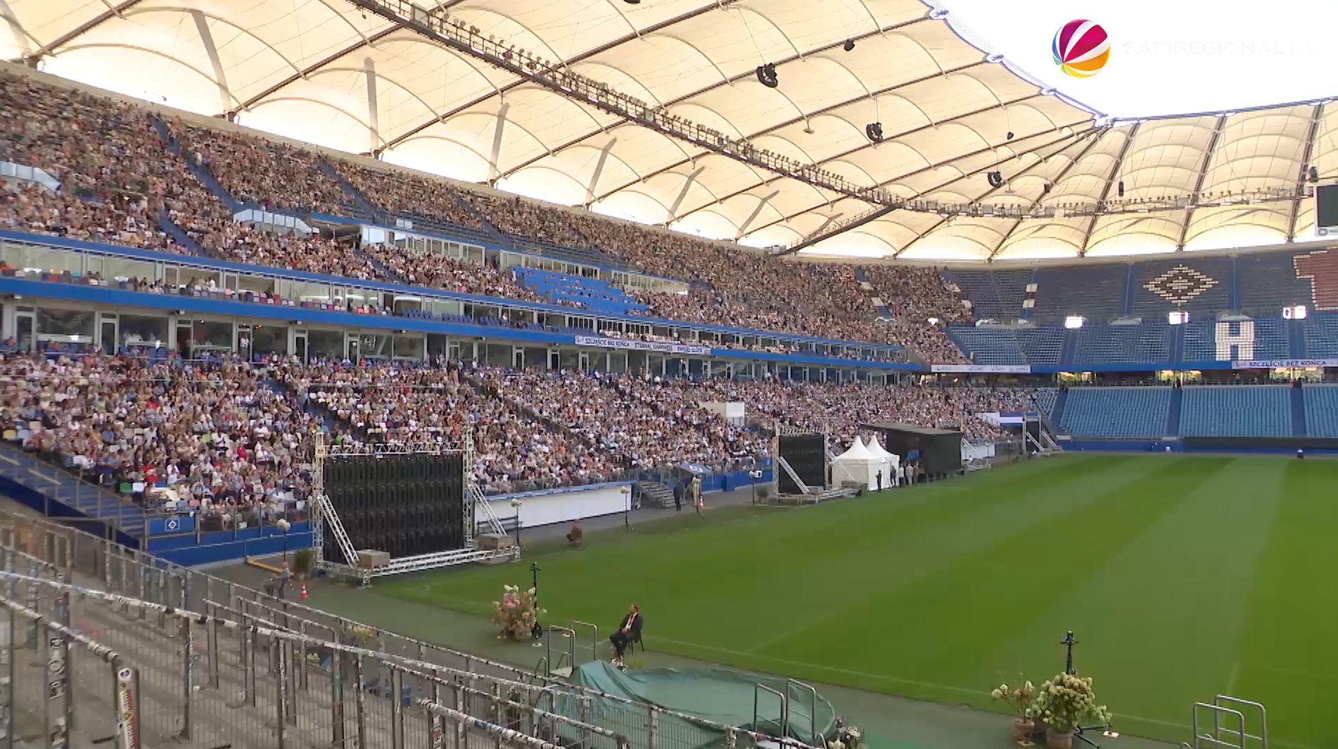 Video: Kongress der Zeugen Jehovas im Hamburger Volksparkstadion