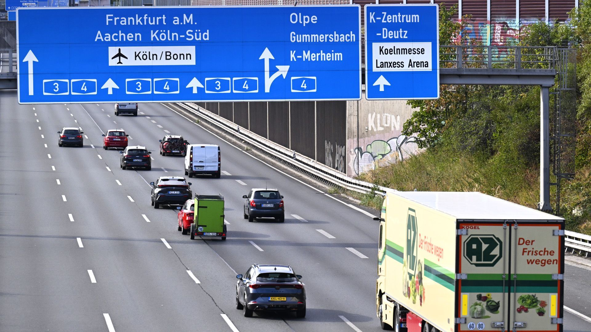 Video: Lkw-Sonntagsfahrverbot aufgehoben