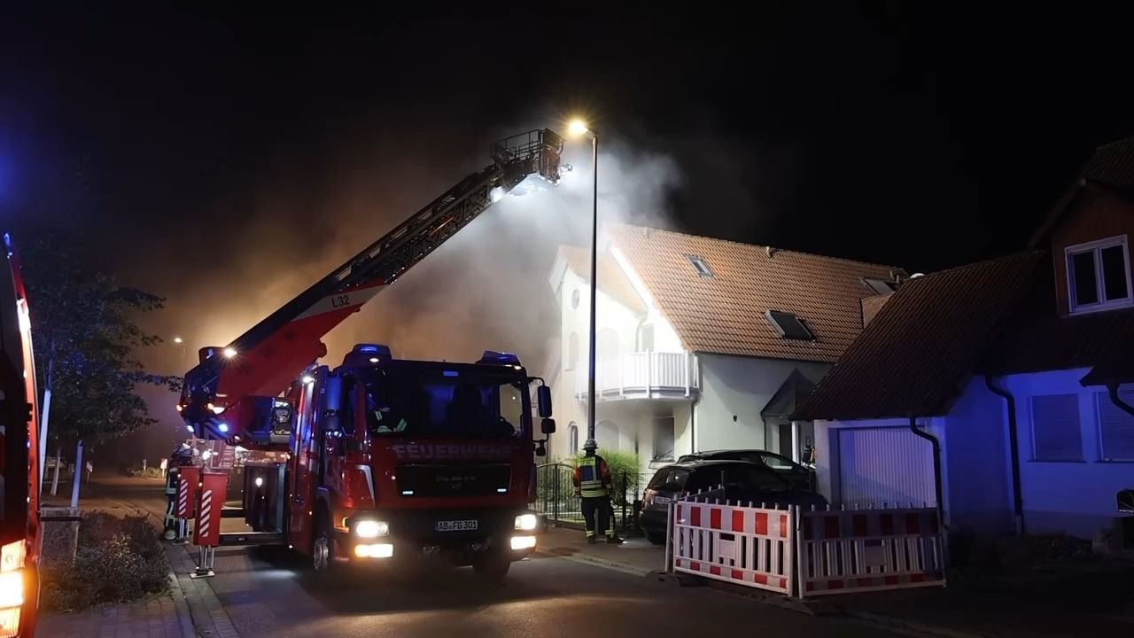 Video: Brand in Großostheim: Einfamilienhaus vorerst unbewohnbar