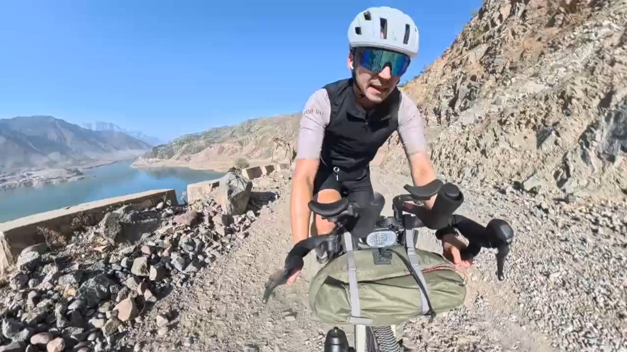 Video: Radeln gegen Krebs: Schwabe radelt 8.000 Kilometer bis nach Indien