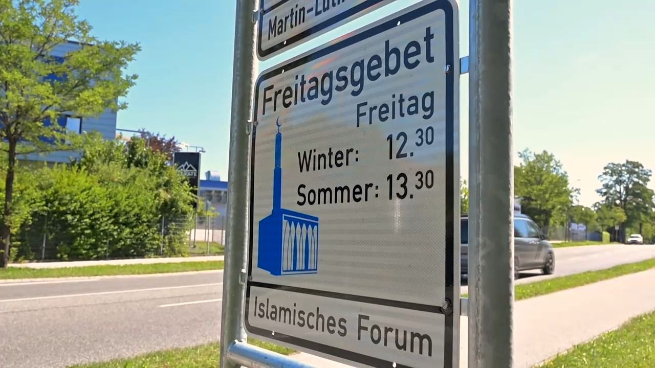 Video: Erneuter Vorfall in Penzberg: Schilder für islamisches Freitagsgebet beschmiert