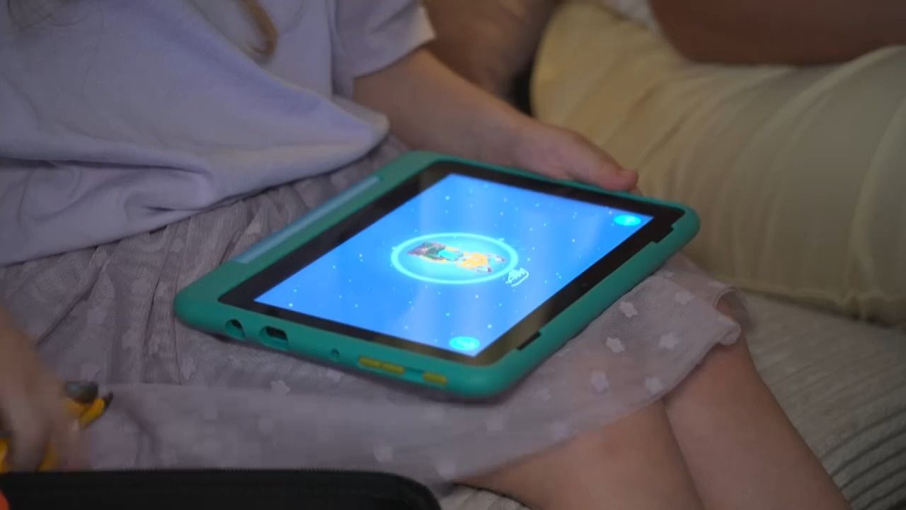 Video: Lernen mit Tablet: Münchner App verbindet Spielen und Bildung
