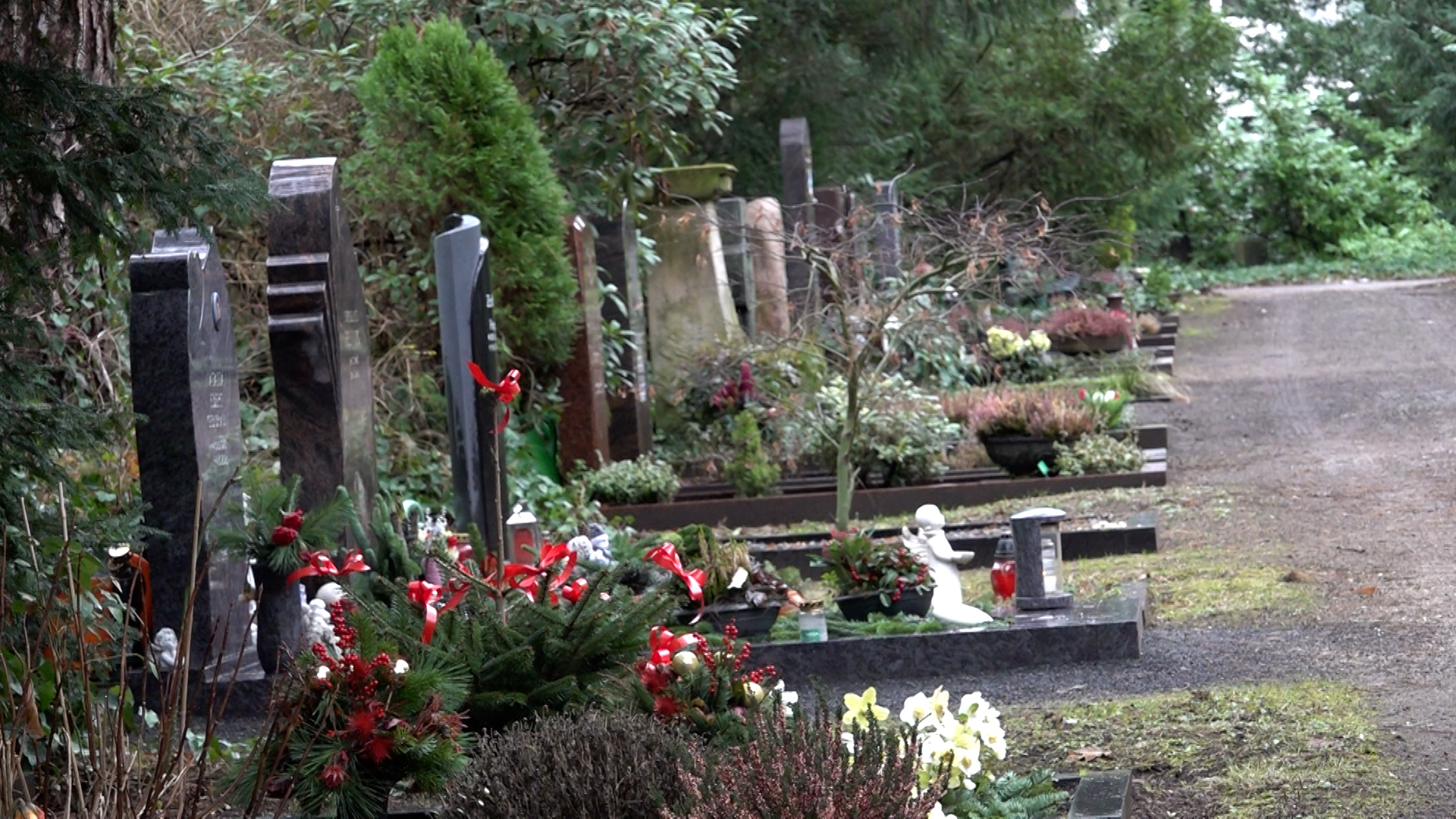 Video: Tod und Bestattung: Wandel in NRW