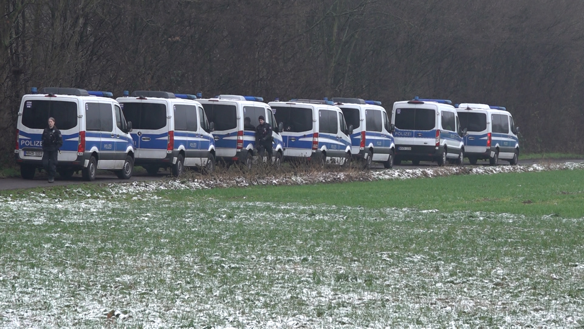 Video: Leiche eines 14-Jährigen in Dormagen gefunden