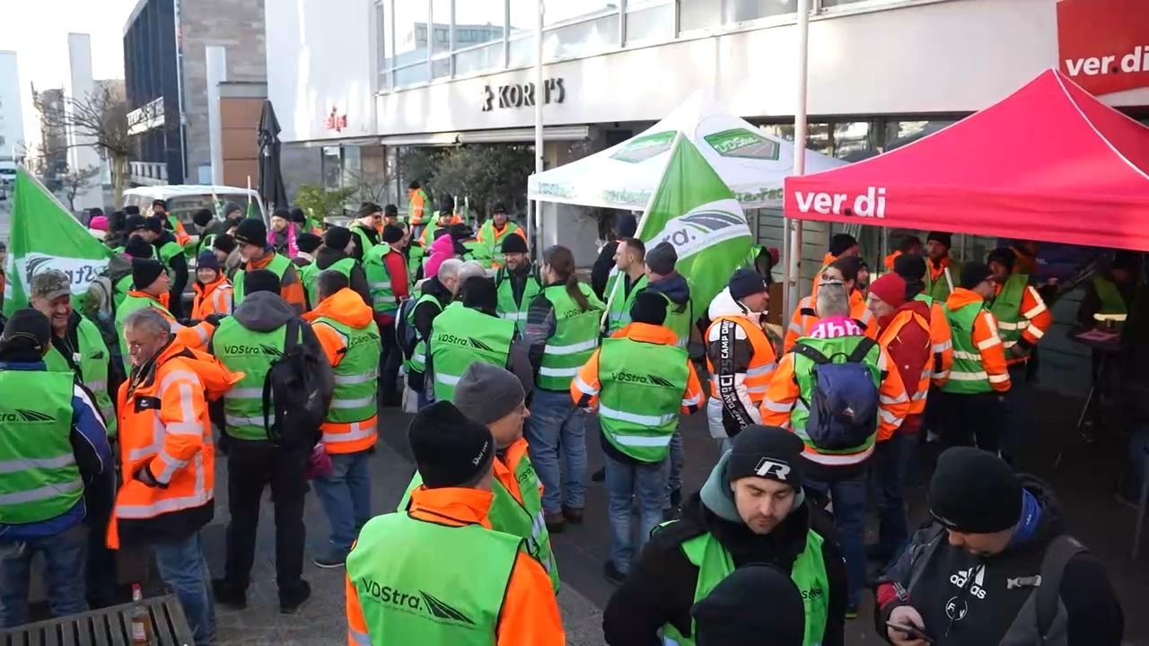 Video: Warnstreik bei Autobahnmeistereien: 300 Beschäftigte legen Arbeit nieder