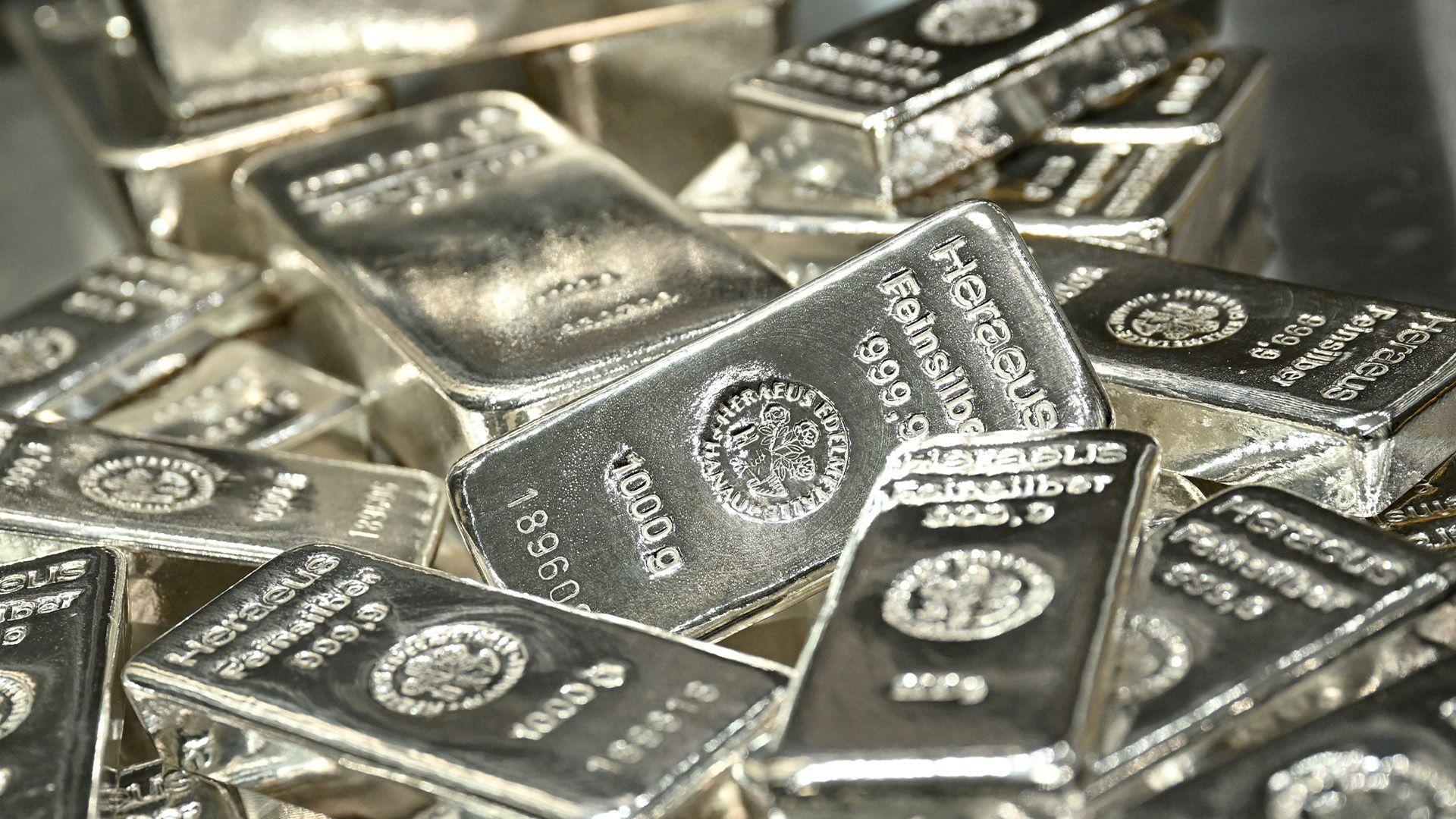 Video: Ist der Hype um Gold und Silber vorbei?