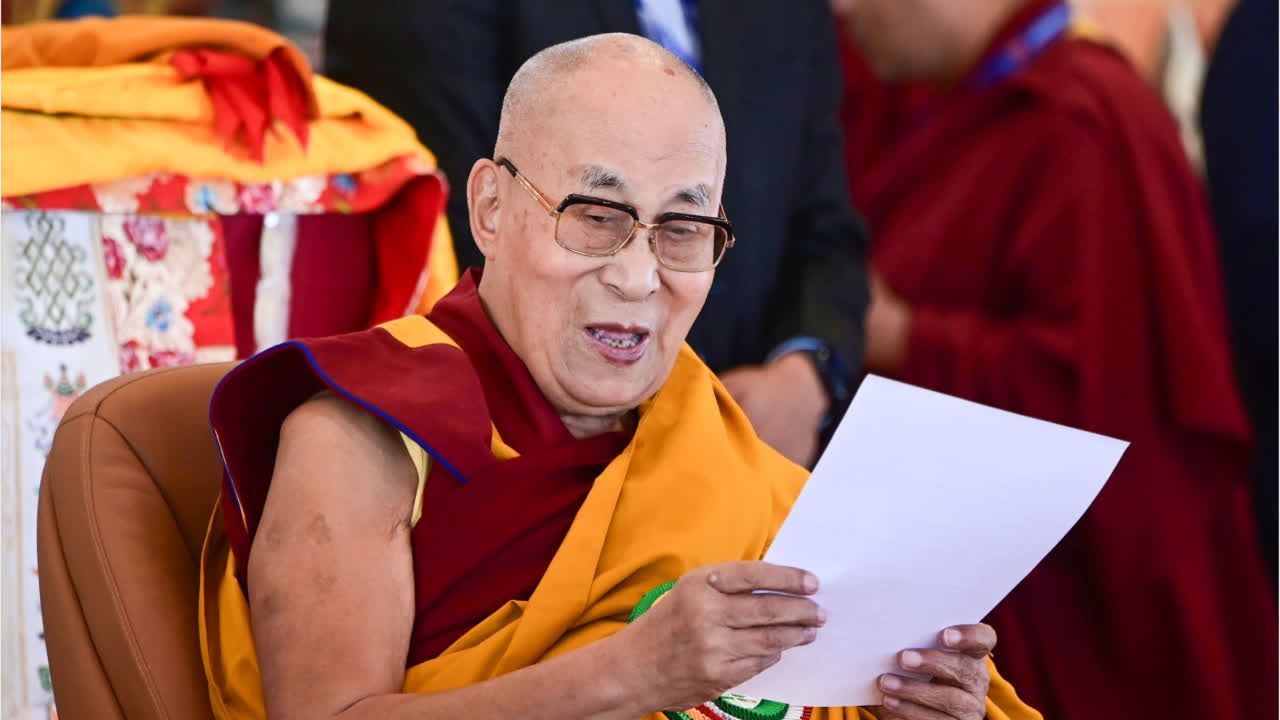 Dalai-Lama-gewinnt-seinen-ersten-Grammy