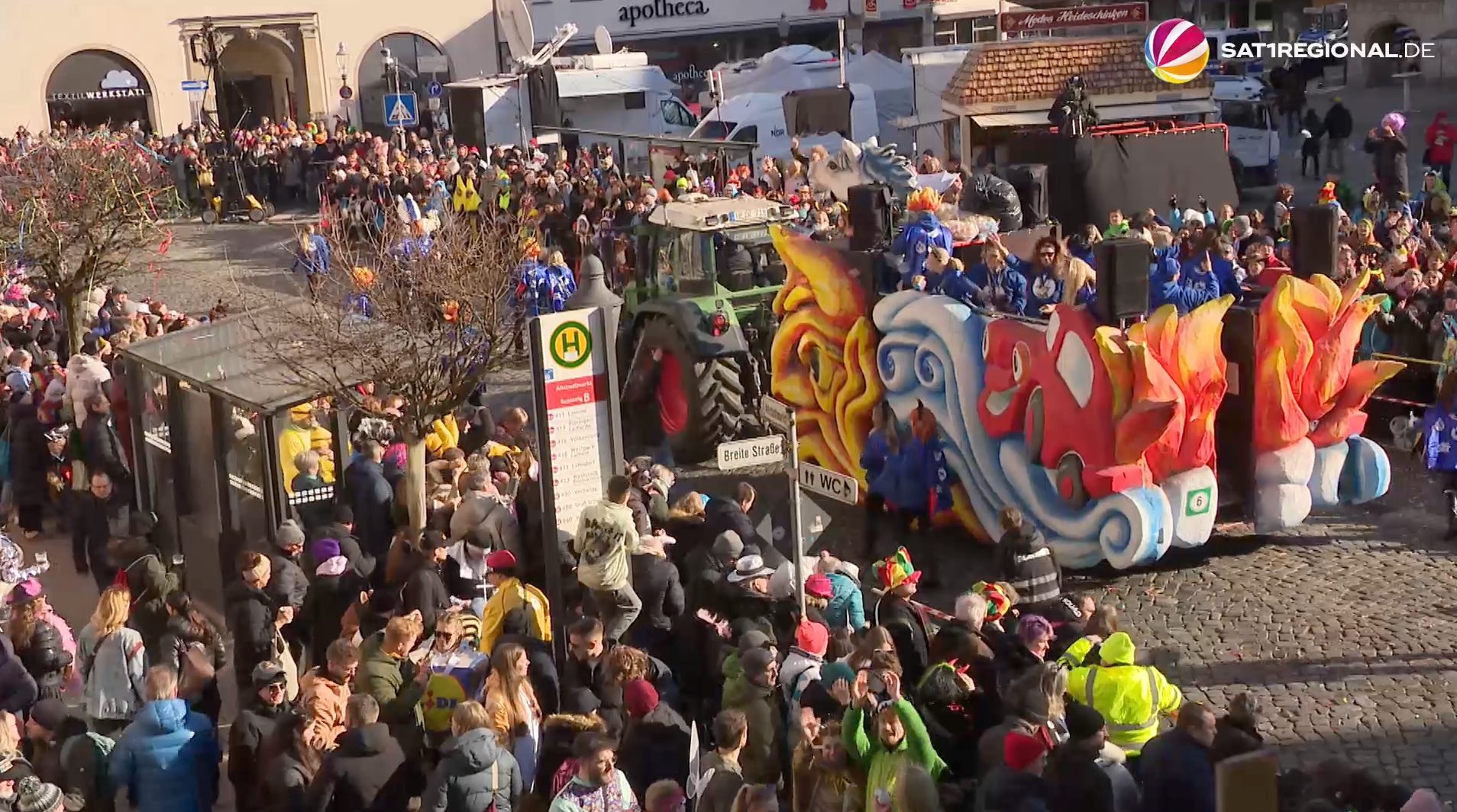 Video: Schoduvel: Närrinnen und Narren feiern bei Minusgraden in Braunschweig