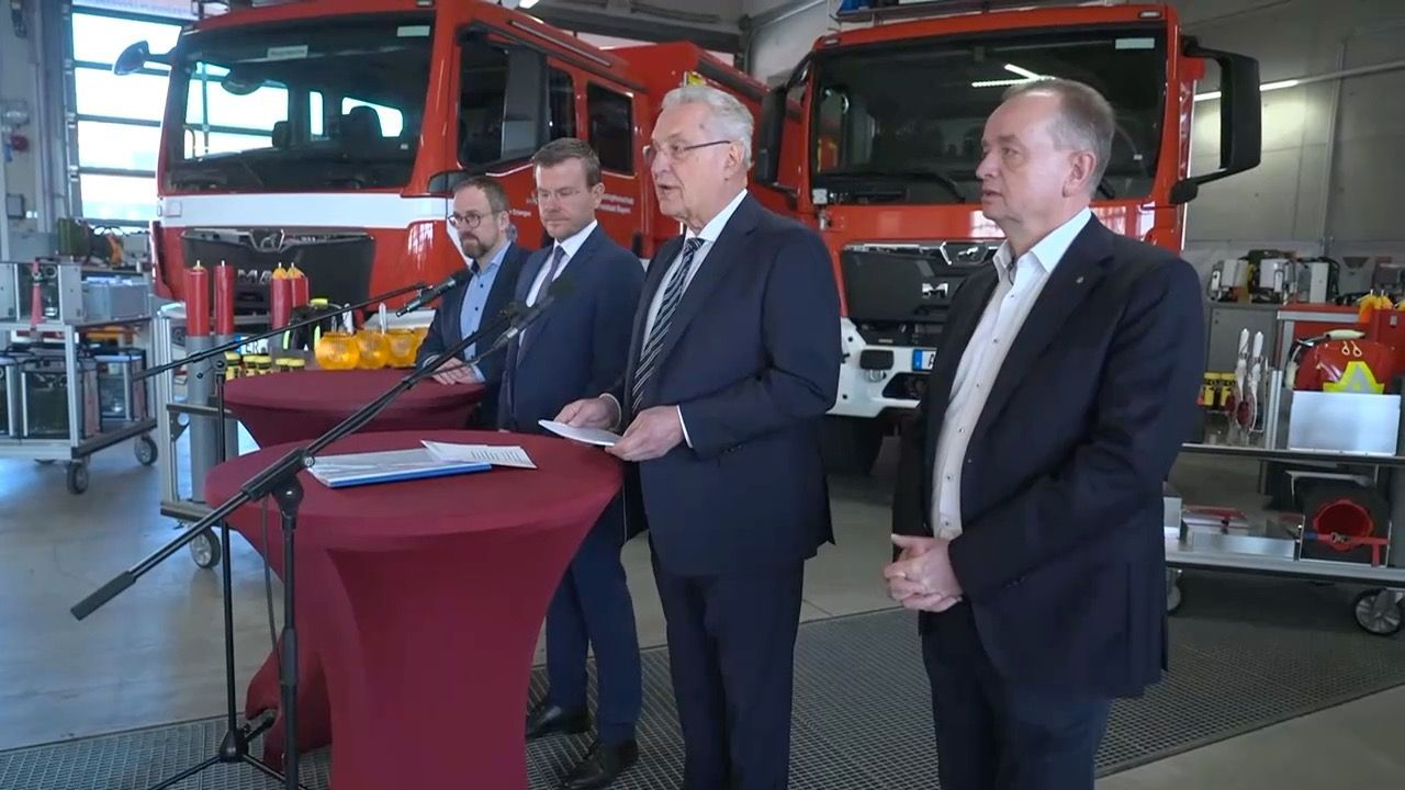 Video: Katastrophenschutz in Bayern: Neue Notstrompakete für Nürnberg