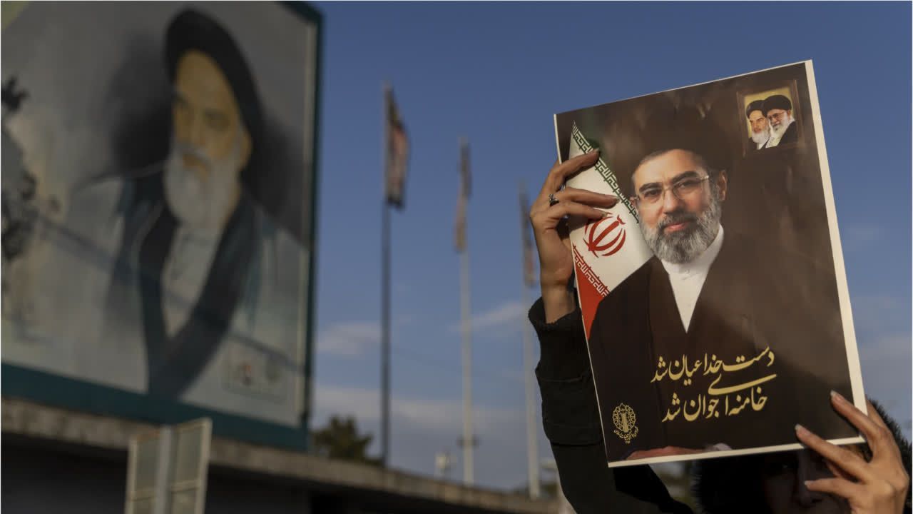 Video: Irans neuer Führer bei Angriff "entstellt"