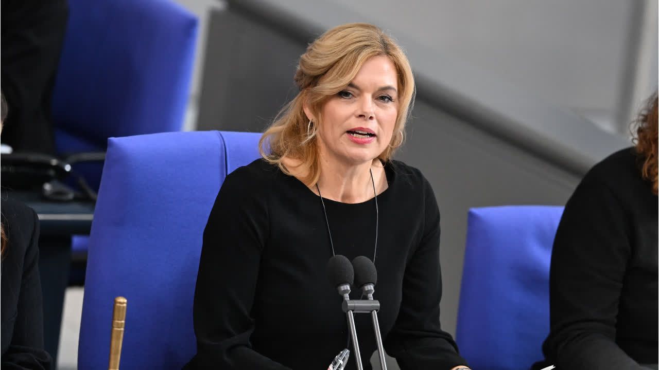 Video: "Völlig unangebracht": Klöckner rügt Rausch