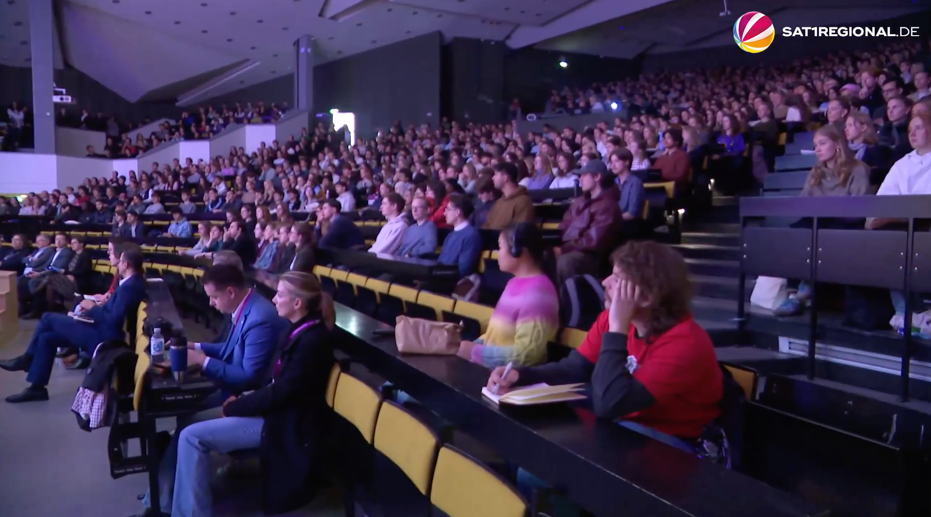 Video: Vorlesungsstart an der Uni Kiel: 3.500 Erstsemester beginnen Studium