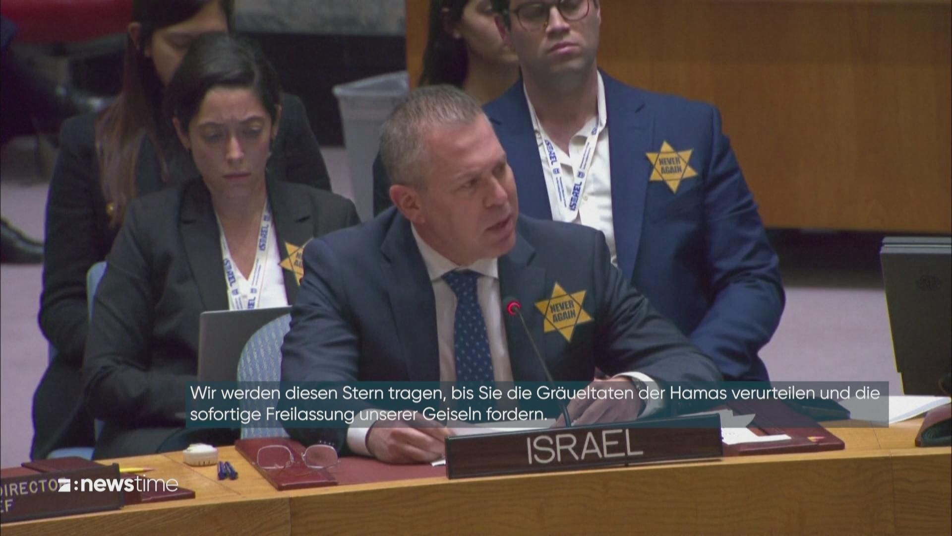 UN-Versammlung: Israeli heftet sich gelben Judenstern an