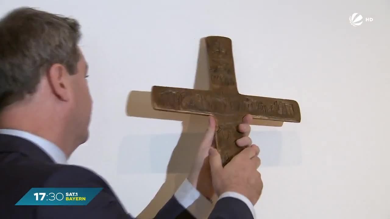 Kreuzerlass in Bayern: Fällt die Vorschrift?