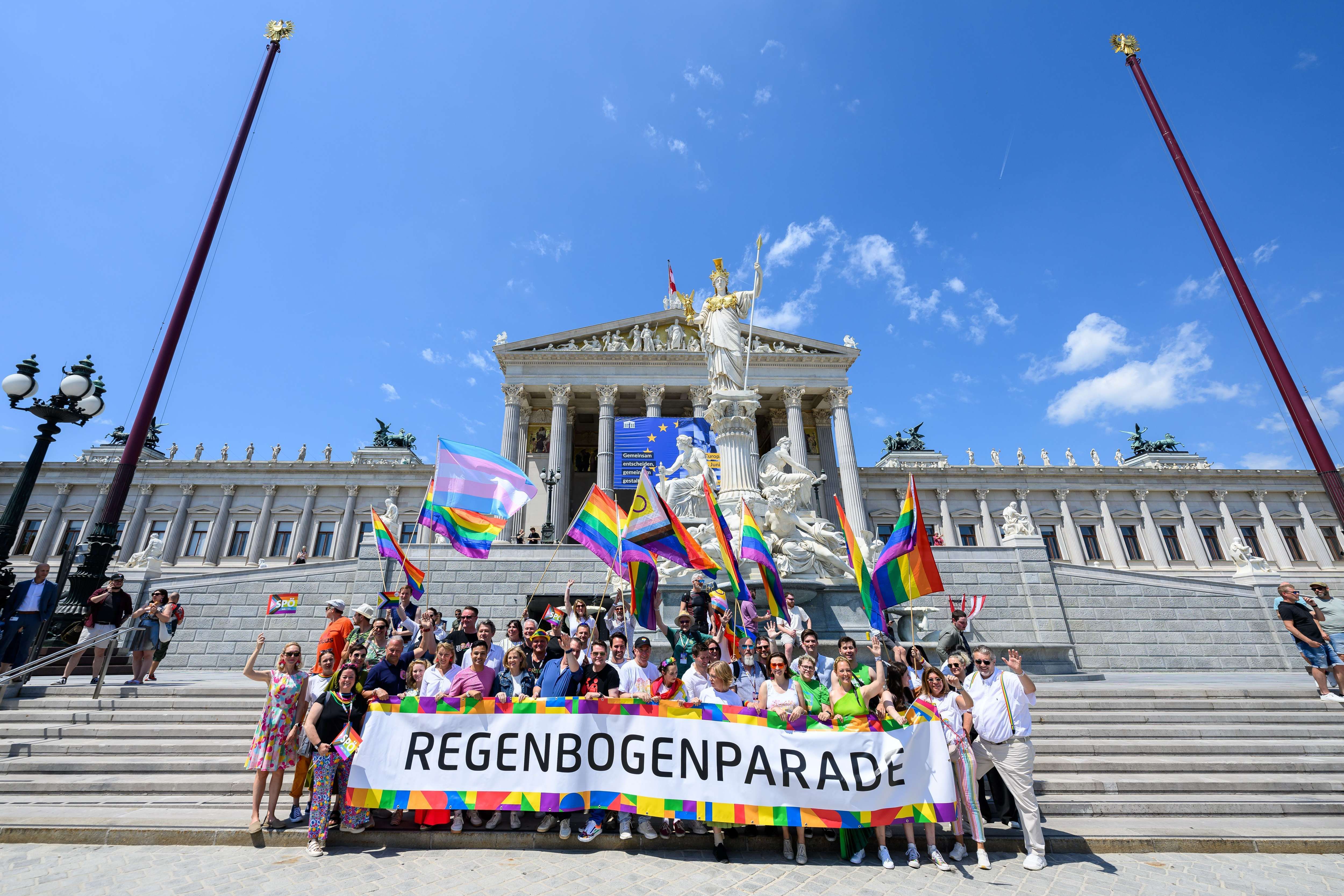 Erste Bilder von der Vienna Pride