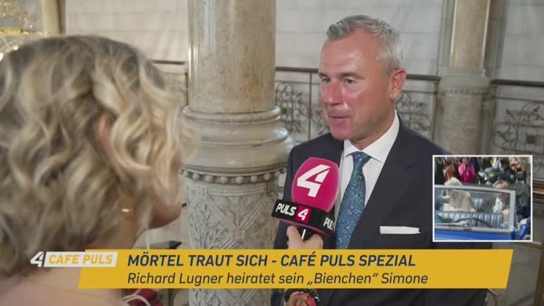 Norbert Hofer auf der Lugner-Hochzeit
