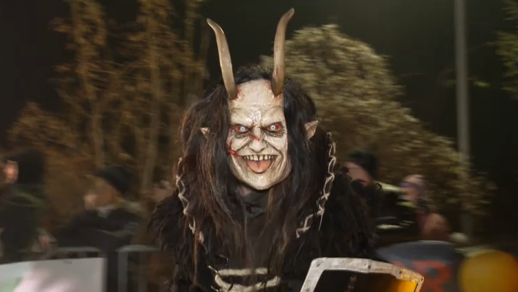 Video: Faszination Furcht: Die Krampusse sind wieder los
