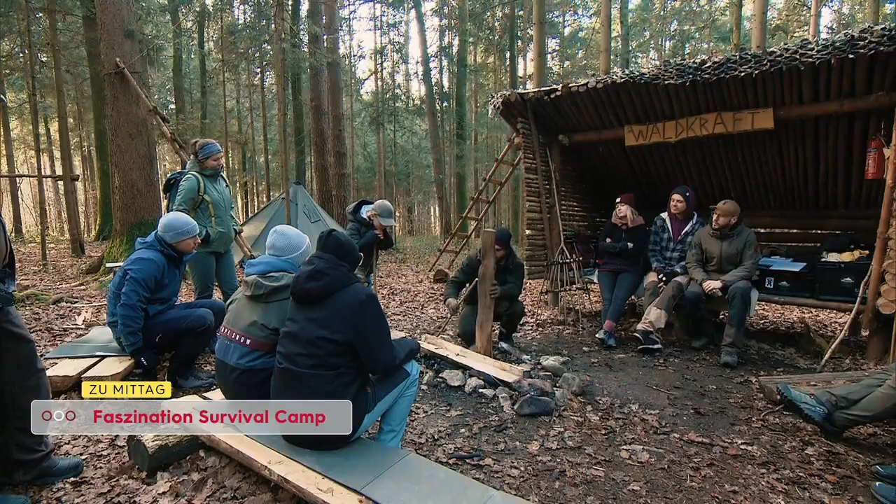 Video: Survival-Training boomt: Überleben im Wald