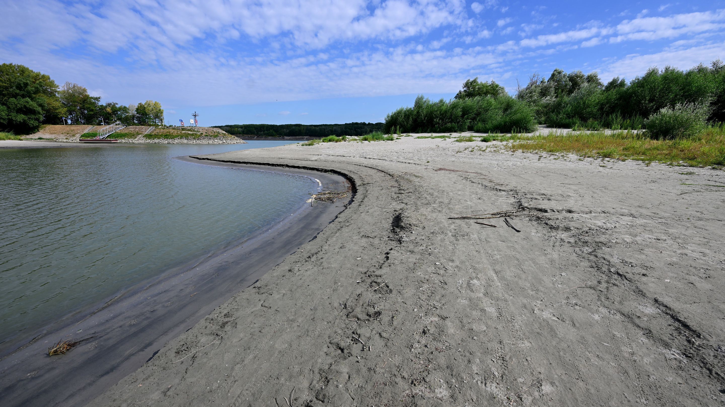 Video: Trockenheit bremst Wasserkraftwerke: Wie schlimm wird die Hitzewelle?