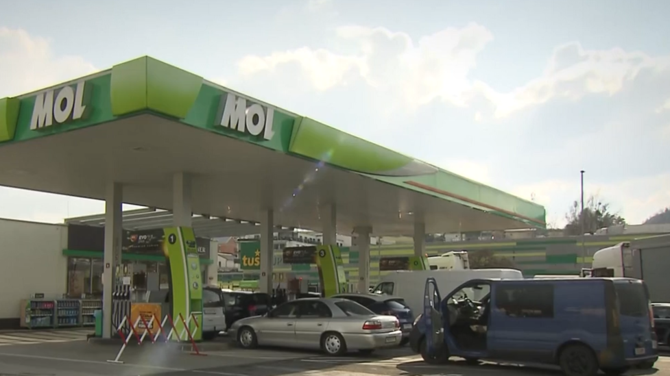 Video: Österreicher auf Tank-Tour